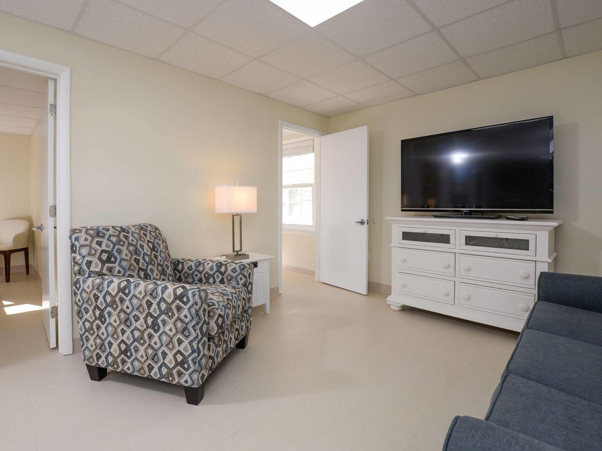 The Wellington Hotel & Suites Oceanblock Ocean City Esterno foto