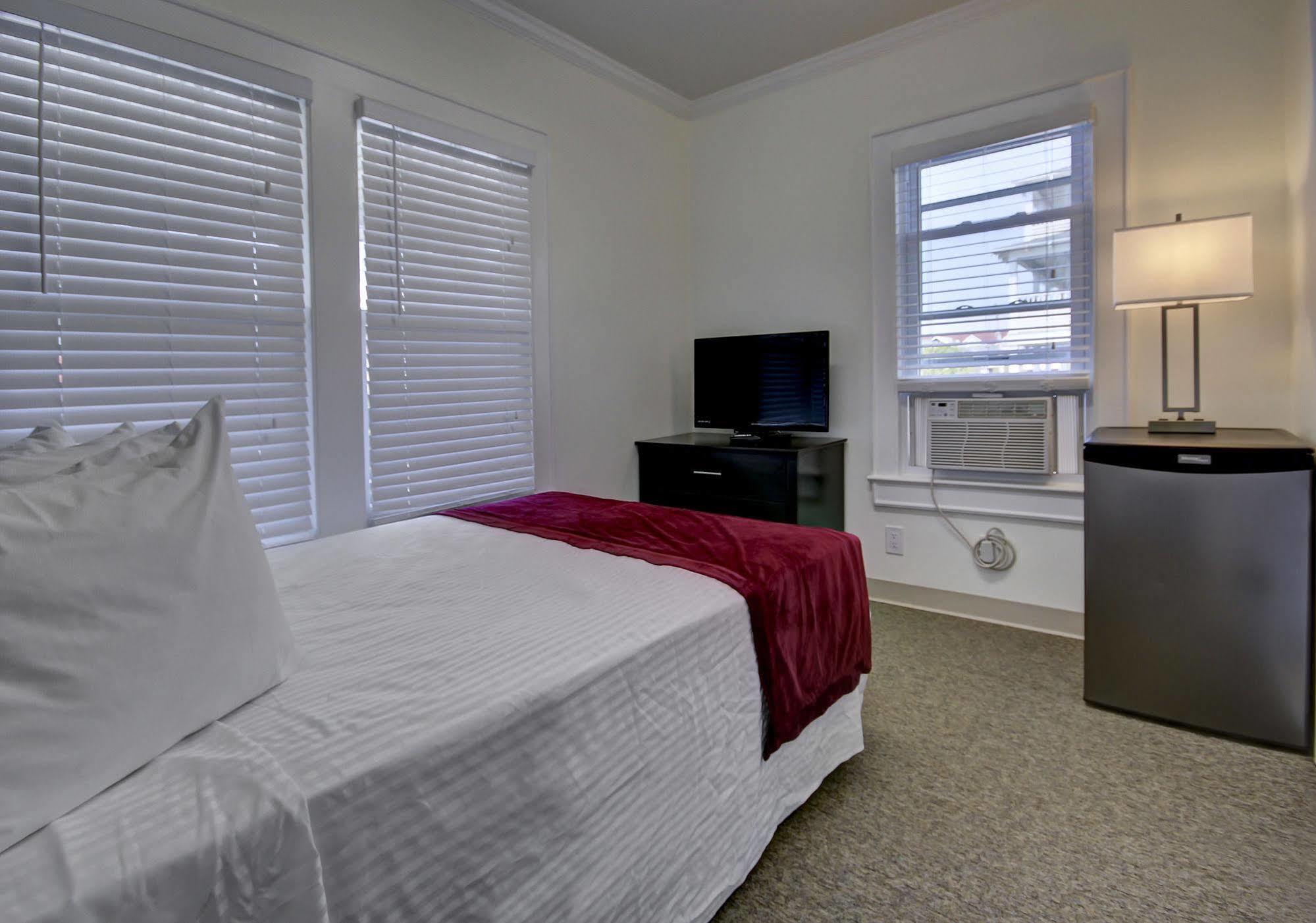 The Wellington Hotel & Suites Oceanblock Ocean City Esterno foto